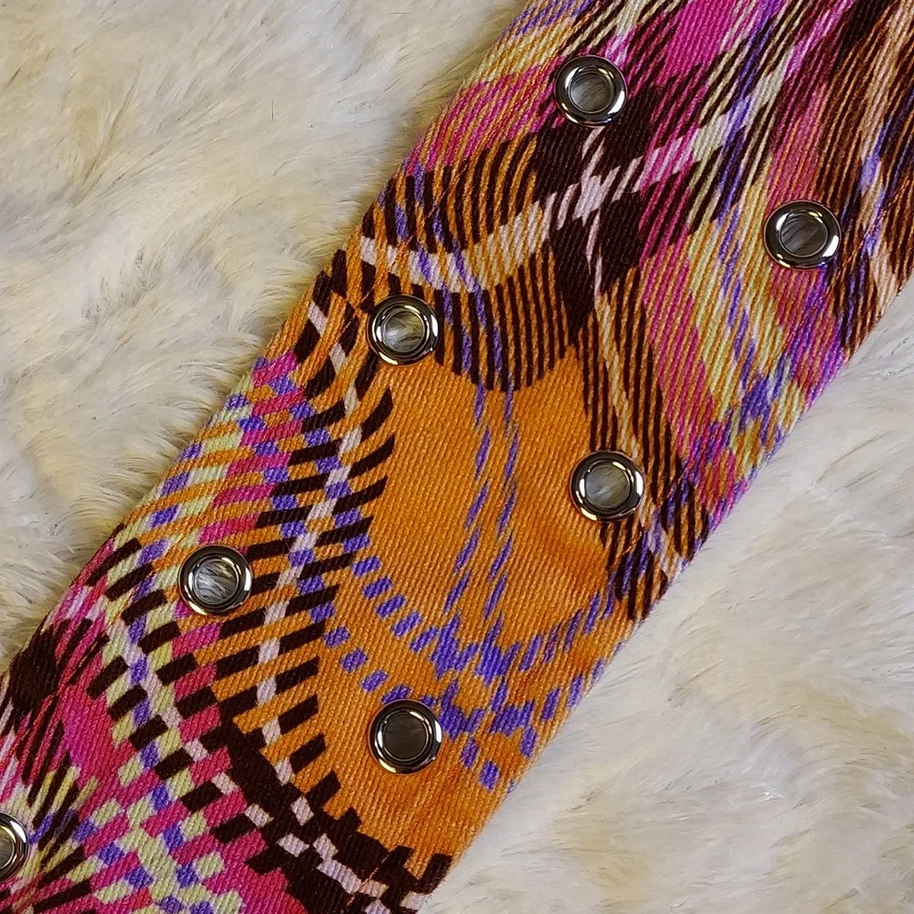 The Ragged Priest Multicolored Wavy Plaid Low Rise Mini Skirt w/ Matching Belt - Picture 5 of 9
